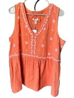 NWT Cupio Coral Sleeveless Embroidered V-Neck Tank Top